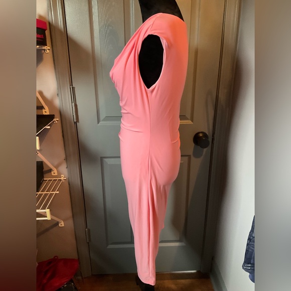 Sharagano size 6 pink dress with ruching and cap sleeves - Picture 4 of 4